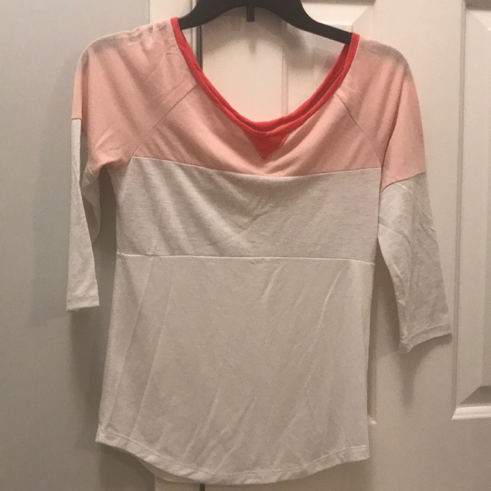 American Eagle top